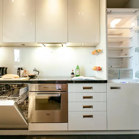 Apartament Marina Dla 6 Osob - Bezplatny Parking - Dwie Lazienki - Duzy Taras - Ekspres - Better Rental Warszawa Zewnętrze zdjęcie